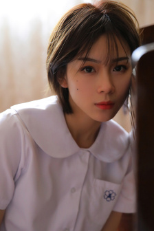 情侣在宾馆